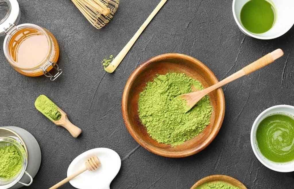 Làm mặt nạ bột trà xanh dưỡng trắng da sau 8 tuần sử dụng

			 – Trà Chính Sơn