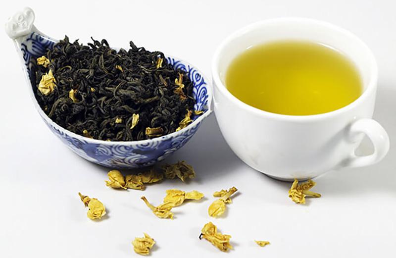 Trà Lài có hoa khô Cầu Tre Việt lon tròn nắp gỗ 85g